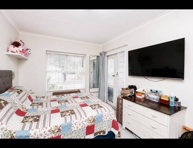 2 BEDROOM APARTMENT FOR SALE IN MUSGRAVE